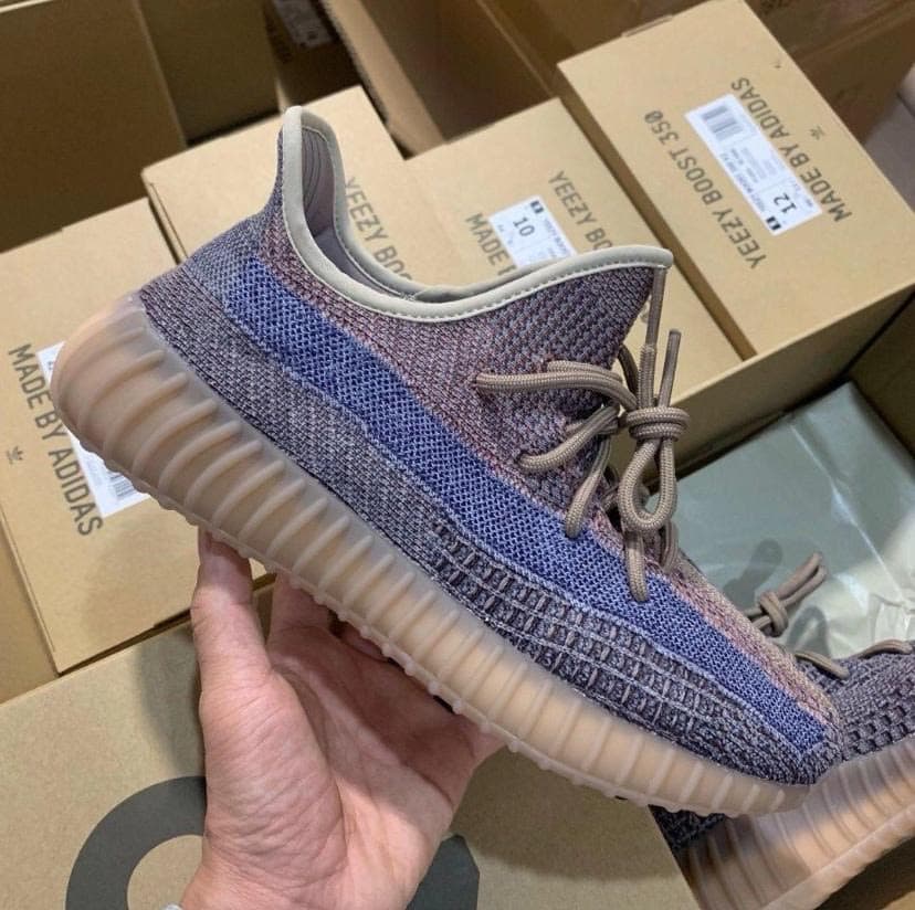 Yeezy Boost 350 V2